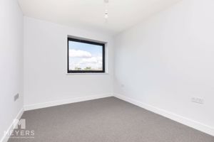 Photo 27- click for photo gallery